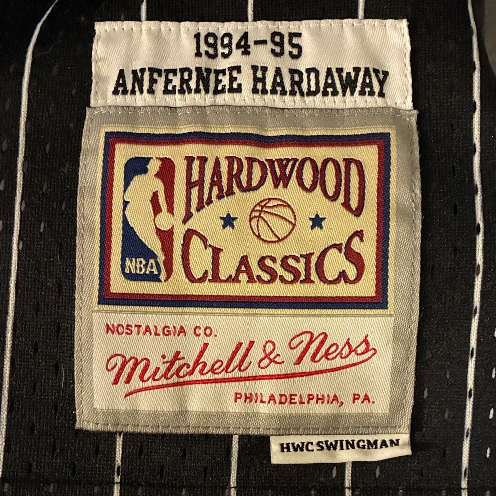 Mitchell & Ness Anfernee Hardaway Jersey - Picture 2 of 5